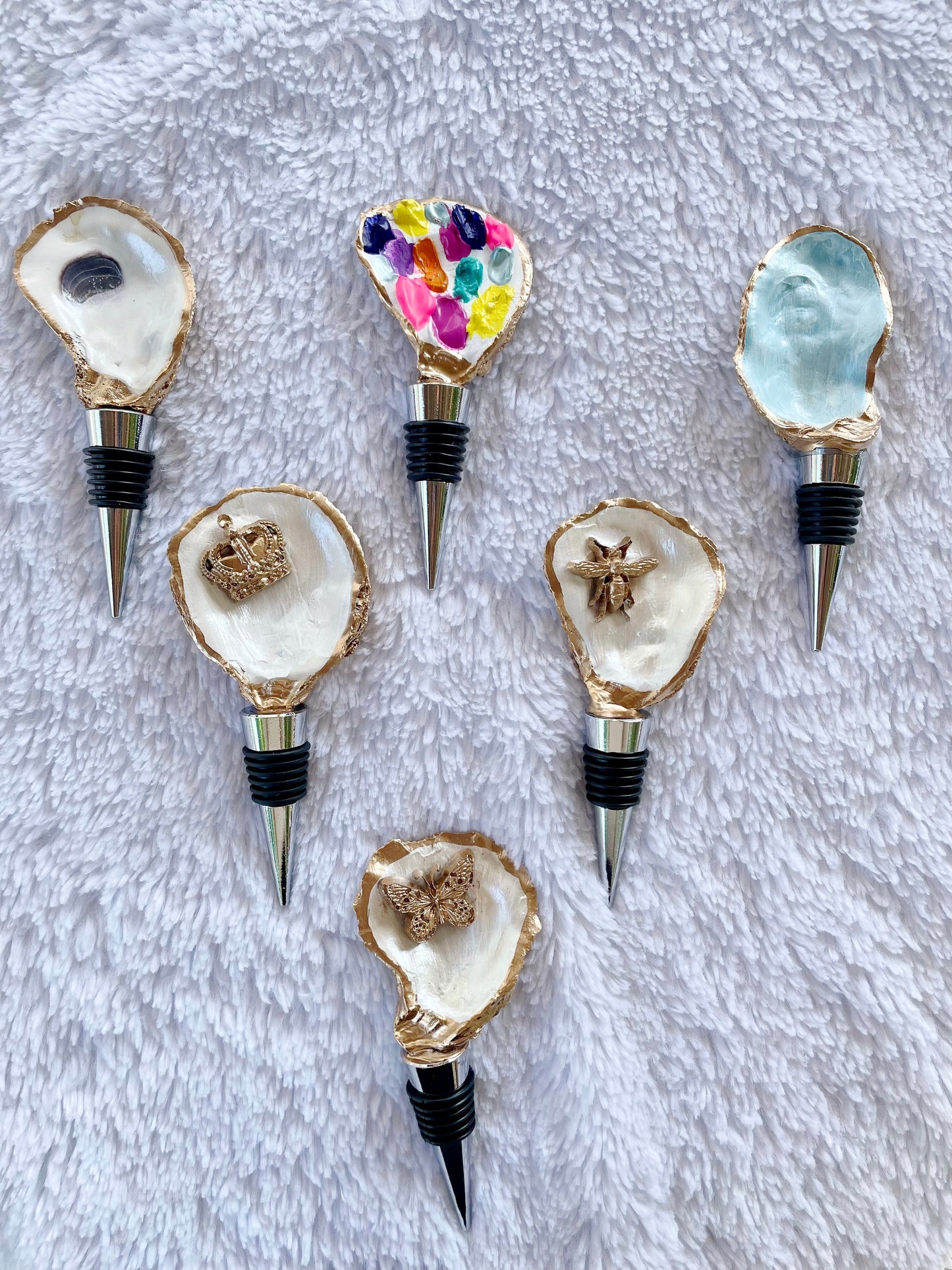 Design oyster wine stoppers