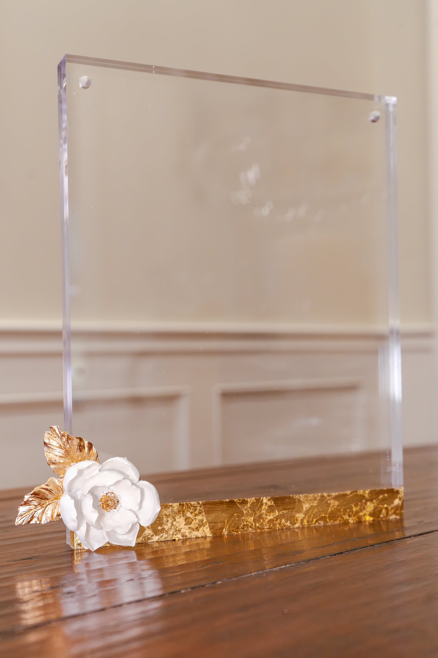 Magnolia acrylic frame (Large)